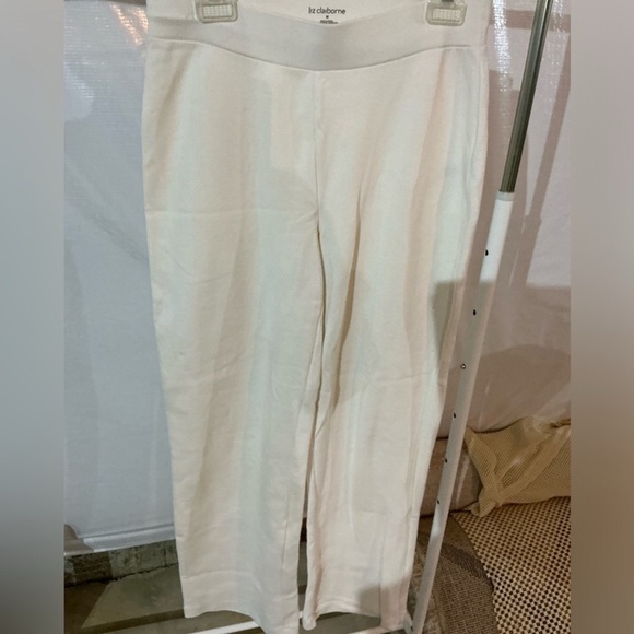 Liz Claiborne Pants - Liz Claiborne Elegant White Pants